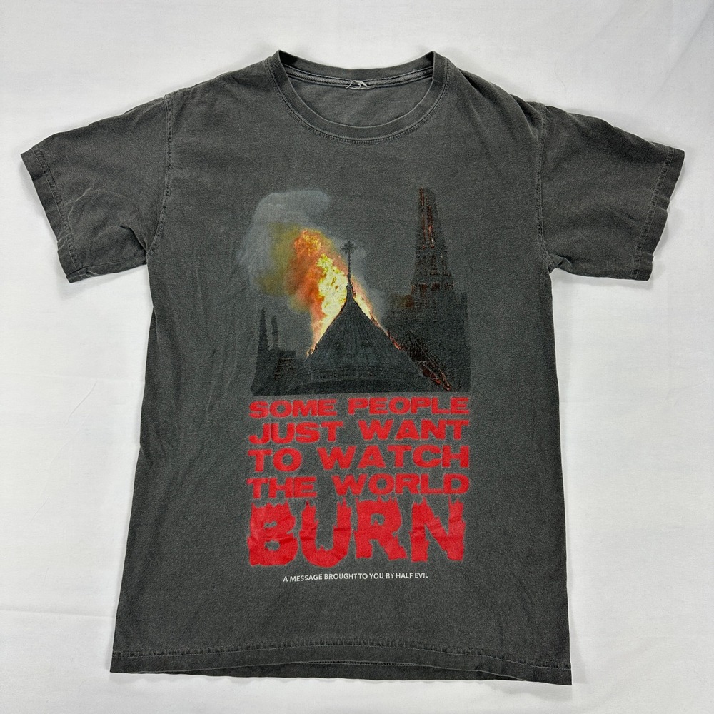 Half Evil Graphic Tee Watch the World Burn Smoke Art Shirt‎ Gray Mens S